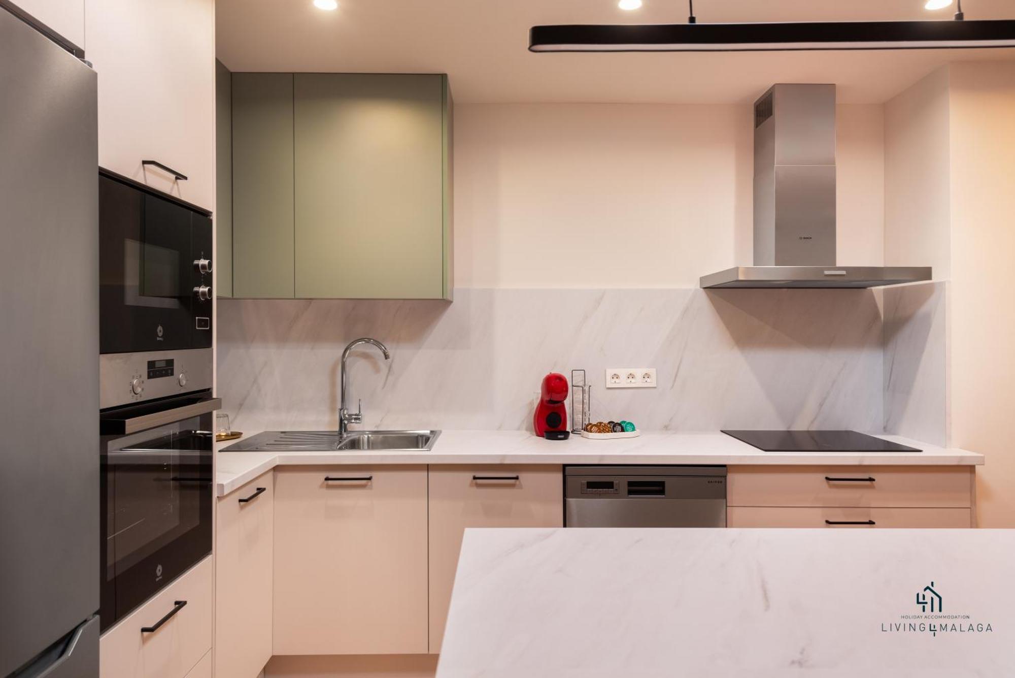 Appartamento Living4Malaga Pedregalejo Loft Esterno foto