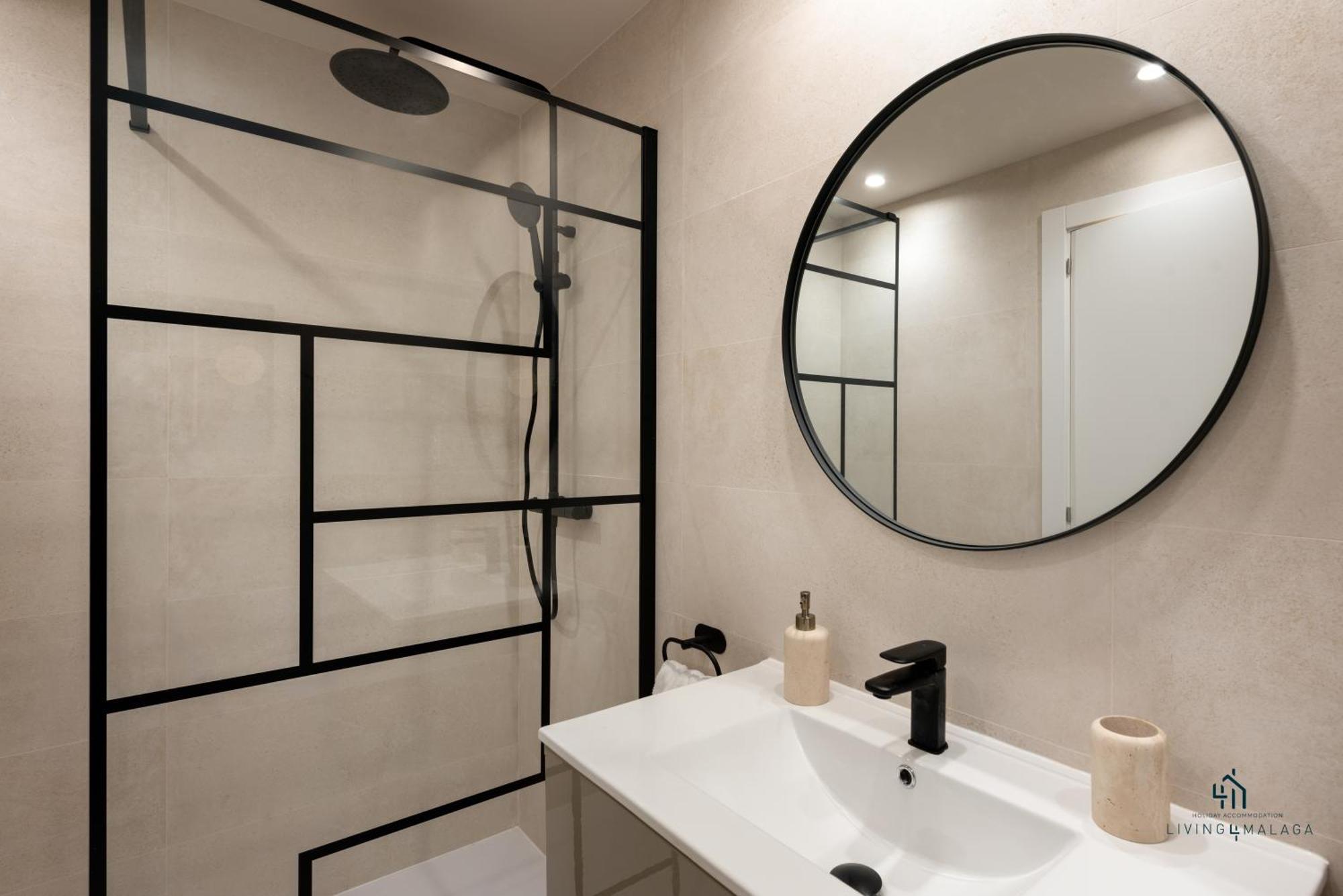 Appartamento Living4Malaga Pedregalejo Loft Esterno foto