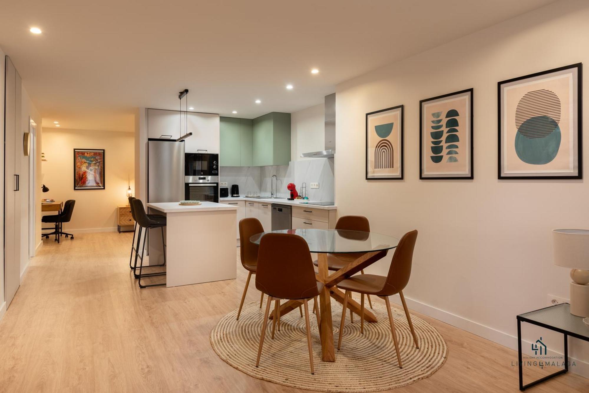 Appartamento Living4Malaga Pedregalejo Loft Esterno foto