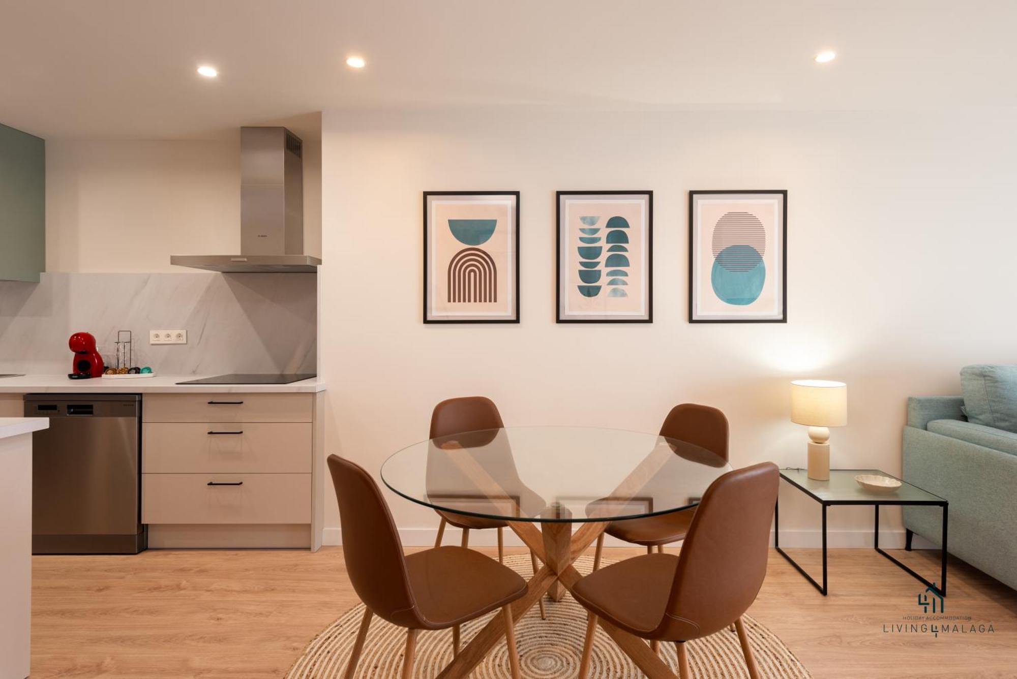 Appartamento Living4Malaga Pedregalejo Loft Esterno foto